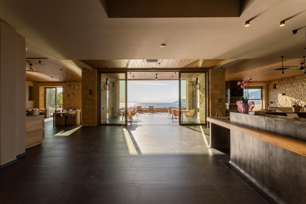 Diapori Suites Hotel كارداميلي المظهر الخارجي الصورة