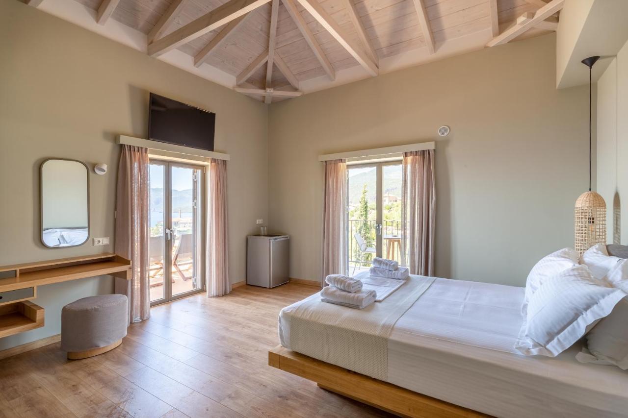 Diapori Suites Hotel كارداميلي المظهر الخارجي الصورة